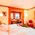 Alpenjuwel Parkhotel 4 Sterne Superior Genusshotel Mit Feinster Kulinarik & Golf Ihr Rueckzugsort Inmitten Der Alpen Mit Tradition Und Eleganz Hotel