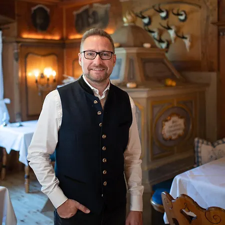 Hotel Parkhotel 4 Sterne Superior Alpenjuwel Mit Genuss, Golf & Wellness In Der Karwendel-region Tradition Trifft Eleganz Im Stilvollen Rueckzugsort Wallgau