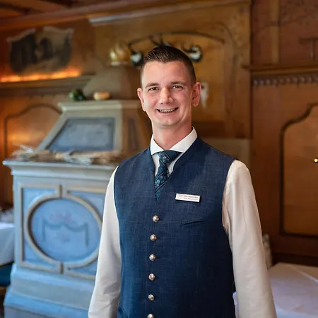 Alpenjuwel Parkhotel 4 Sterne Superior Genusshotel Mit Feinster Kulinarik & Golf Ihr Rueckzugsort Inmitten Der Alpen Mit Tradition Und Eleganz Ξενοδοχείο