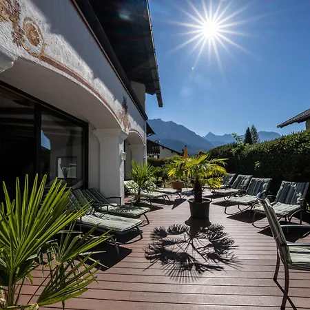 Hotel Parkhotel 4 Sterne Superior Alpenjuwel Mit Genuss, Golf & Wellness In Der Karwendel-region Tradition Trifft Eleganz Im Stilvollen Rueckzugsort 4*