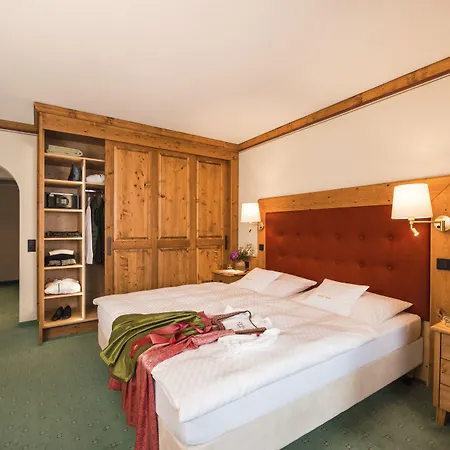 Alpenjuwel Parkhotel 4 Sterne Superior Genusshotel Mit Feinster Kulinarik & Golf Ihr Rueckzugsort Inmitten Der Alpen Mit Tradition Und Eleganz Ξενοδοχείο 4*