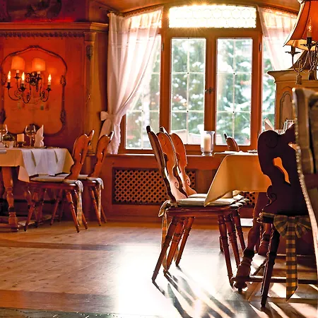 Alpenjuwel Parkhotel 4 Sterne Superior Genusshotel Mit Feinster Kulinarik & Golf Ihr Rueckzugsort Inmitten Der Alpen Mit Tradition Und Eleganz Ξενοδοχείο