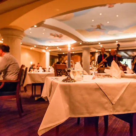 Alpenjuwel Parkhotel 4 Sterne Superior Genusshotel Mit Feinster Kulinarik & Golf Ihr Rueckzugsort Inmitten Der Alpen Mit Tradition Und Eleganz Ξενοδοχείο 4*