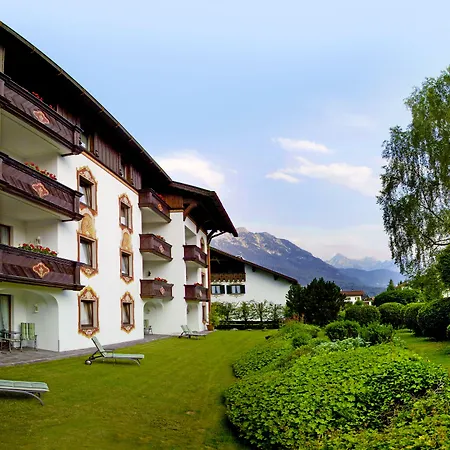 Alpenjuwel Parkhotel 4 Sterne Superior Genusshotel Mit Feinster Kulinarik & Golf Ihr Rueckzugsort Inmitten Der Alpen Mit Tradition Und Eleganz Ξενοδοχείο 4*