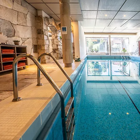 Alpenjuwel Parkhotel 4 Sterne Superior Genusshotel Mit Feinster Kulinarik & Golf Ihr Rueckzugsort Inmitten Der Alpen Mit Tradition Und Eleganz Wallgau