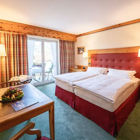 Alpenjuwel Parkhotel 4 Sterne Superior Genusshotel Mit Feinster Kulinarik & Golf Ihr Rueckzugsort Inmitten Der Alpen Mit Tradition Und Eleganz 4*