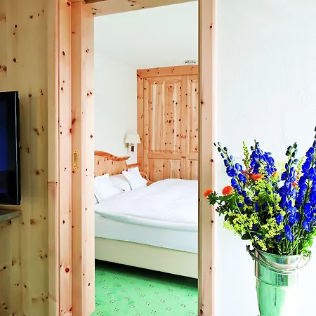 Alpenjuwel Parkhotel 4 Sterne Superior Genusshotel Mit Feinster Kulinarik & Golf Ihr Rueckzugsort Inmitten Der Alpen Mit Tradition Und Eleganz