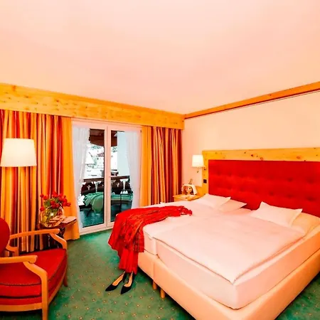 Alpenjuwel Parkhotel 4 Sterne Superior Genusshotel Mit Feinster Kulinarik & Golf Ihr Rueckzugsort Inmitten Der Alpen Mit Tradition Und Eleganz
